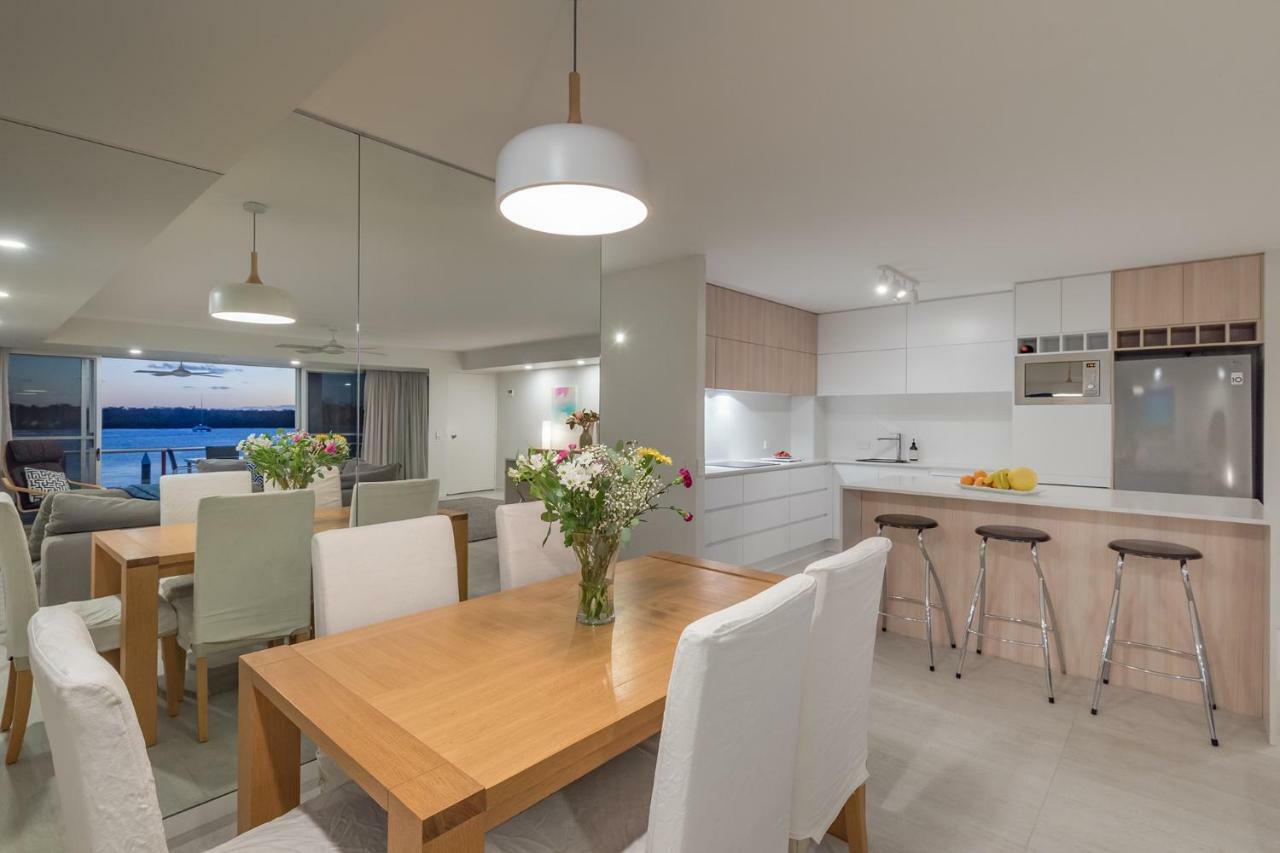 Anchorage - Riverfront Luxury On Gympie Terrace Noosaville Esterno foto
